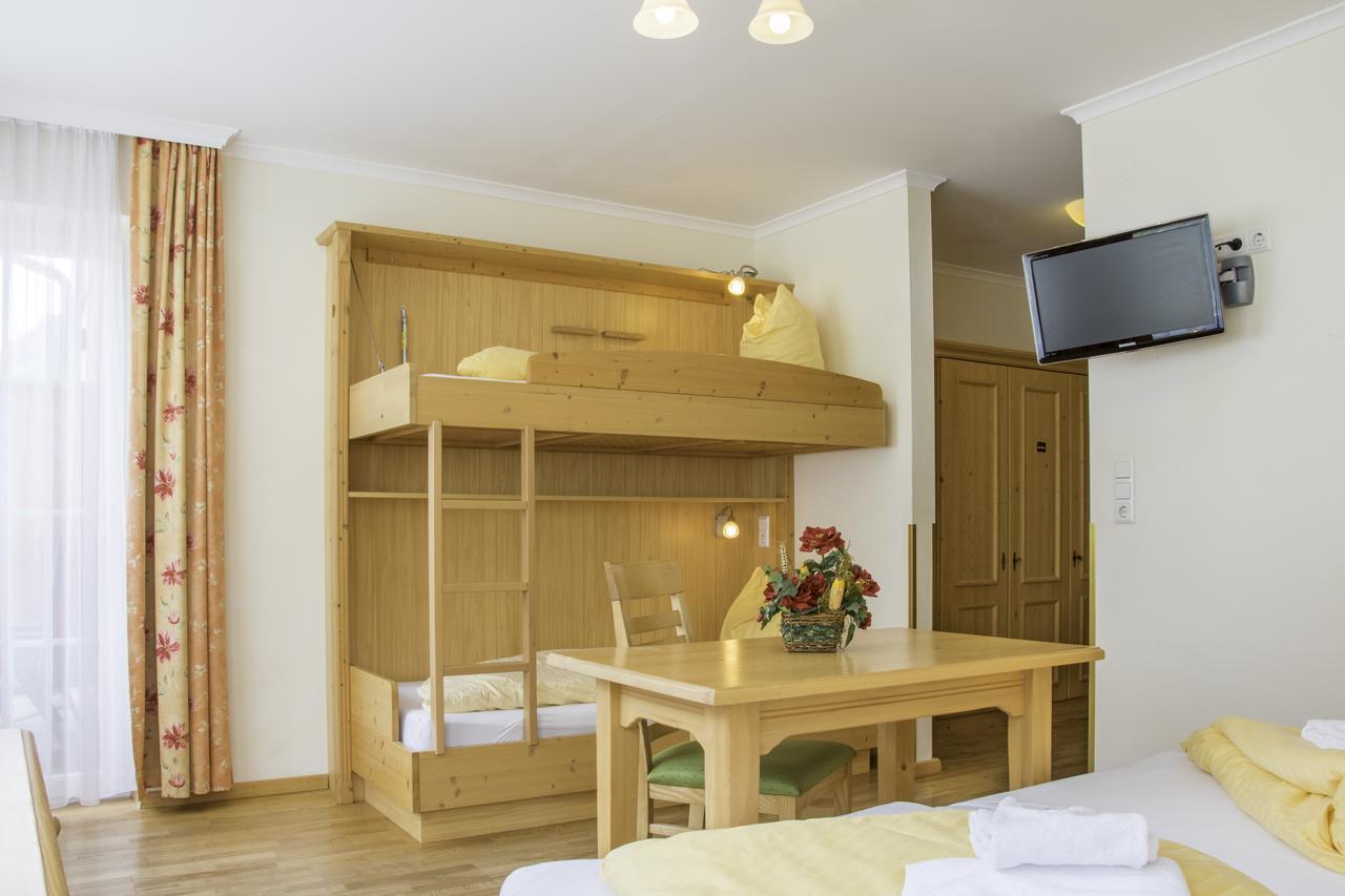 Hotel Gell Tweng Ngoại thất bức ảnh