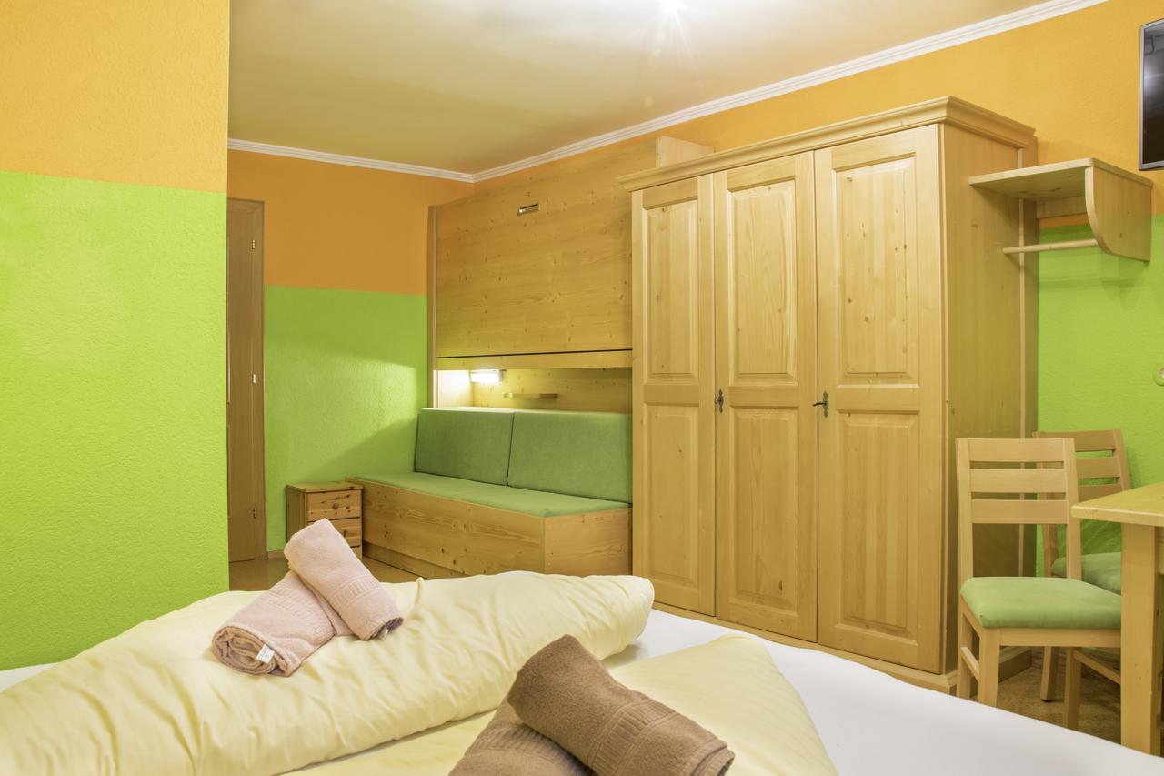 Hotel Gell Tweng Ngoại thất bức ảnh
