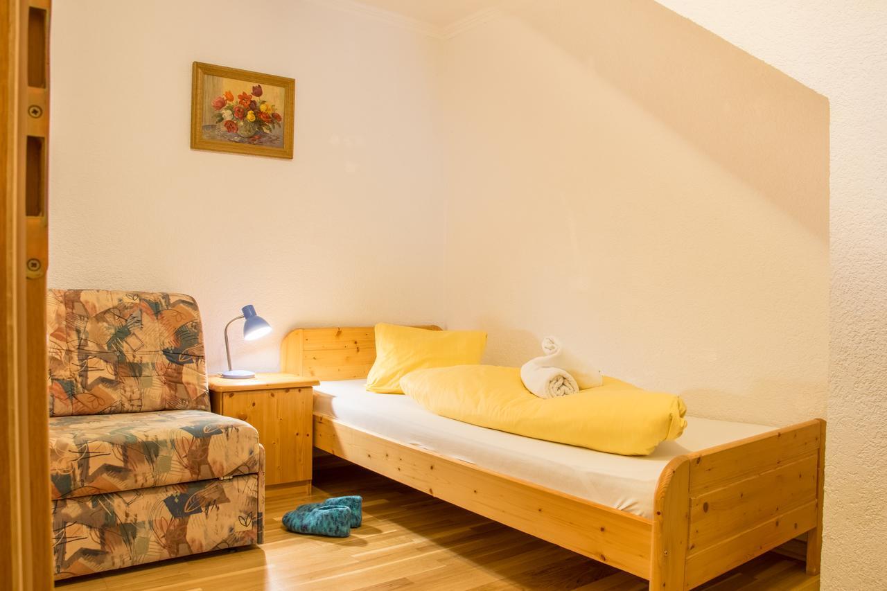Hotel Gell Tweng Ngoại thất bức ảnh