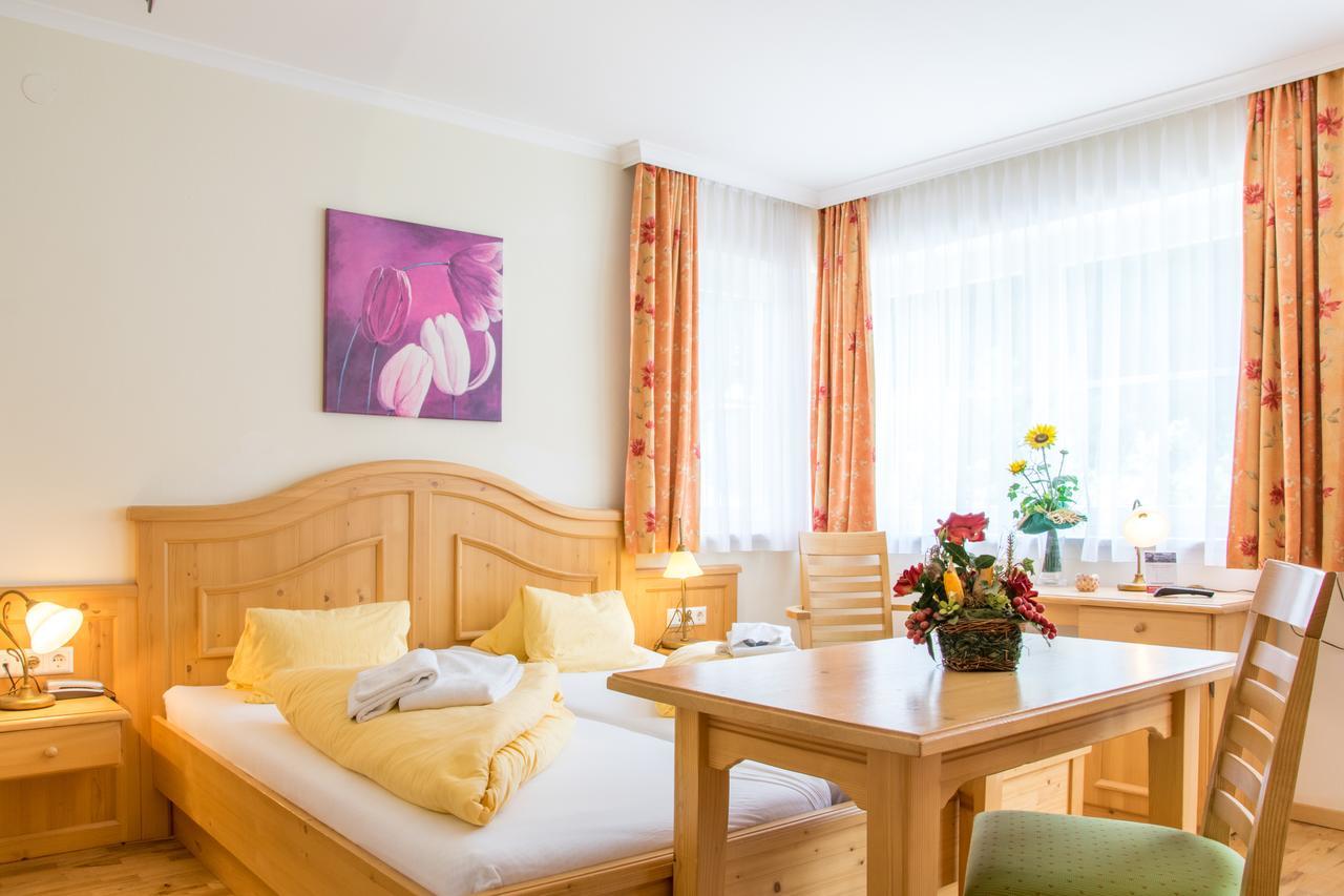 Hotel Gell Tweng Ngoại thất bức ảnh