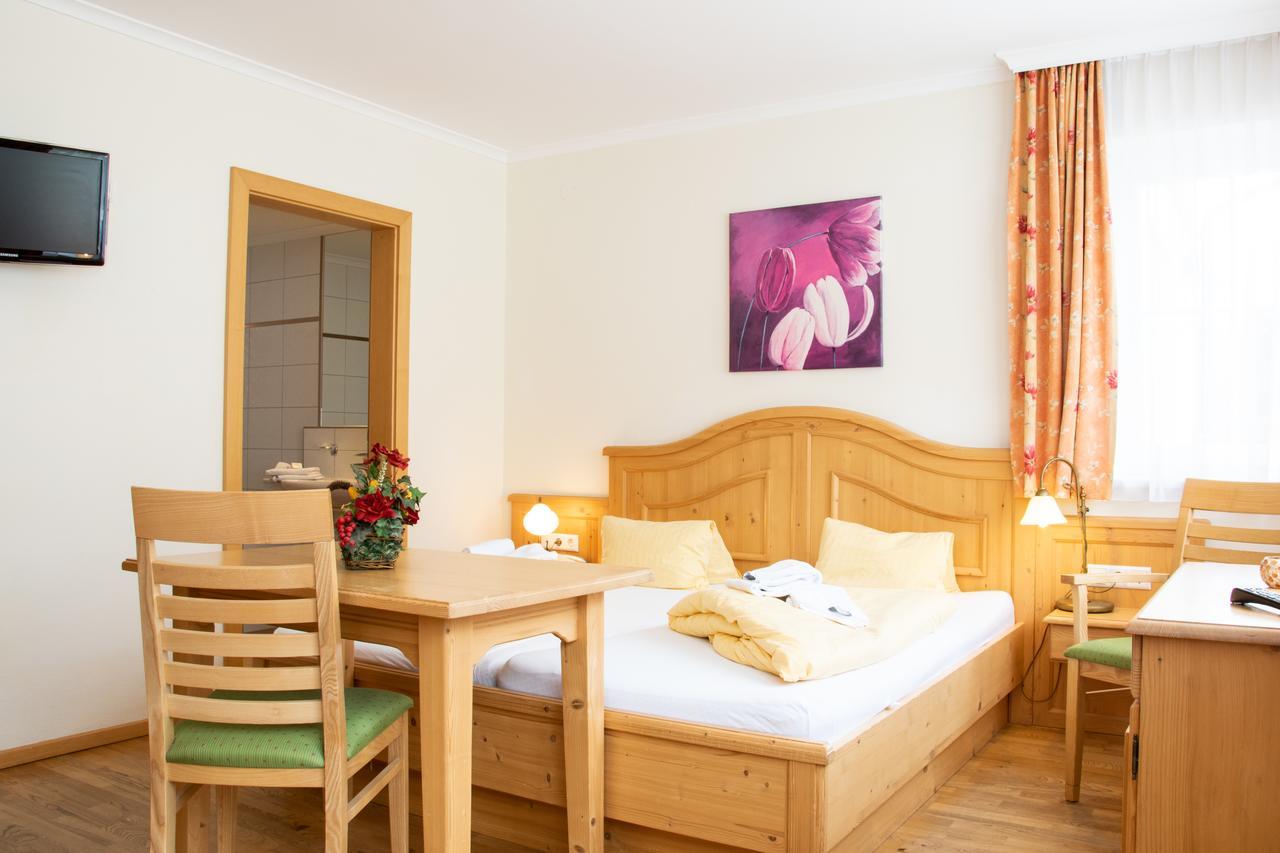 Hotel Gell Tweng Ngoại thất bức ảnh