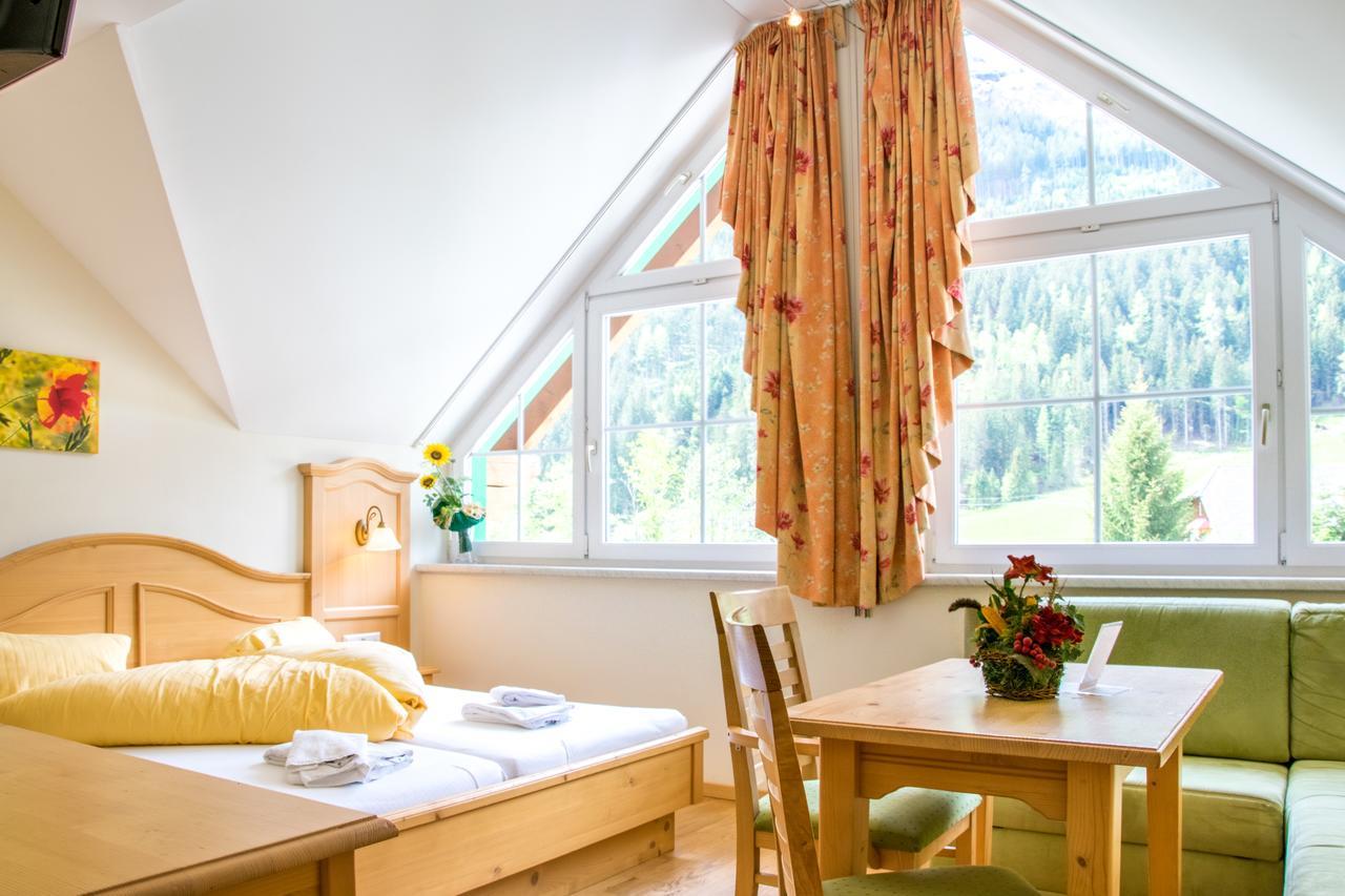 Hotel Gell Tweng Ngoại thất bức ảnh
