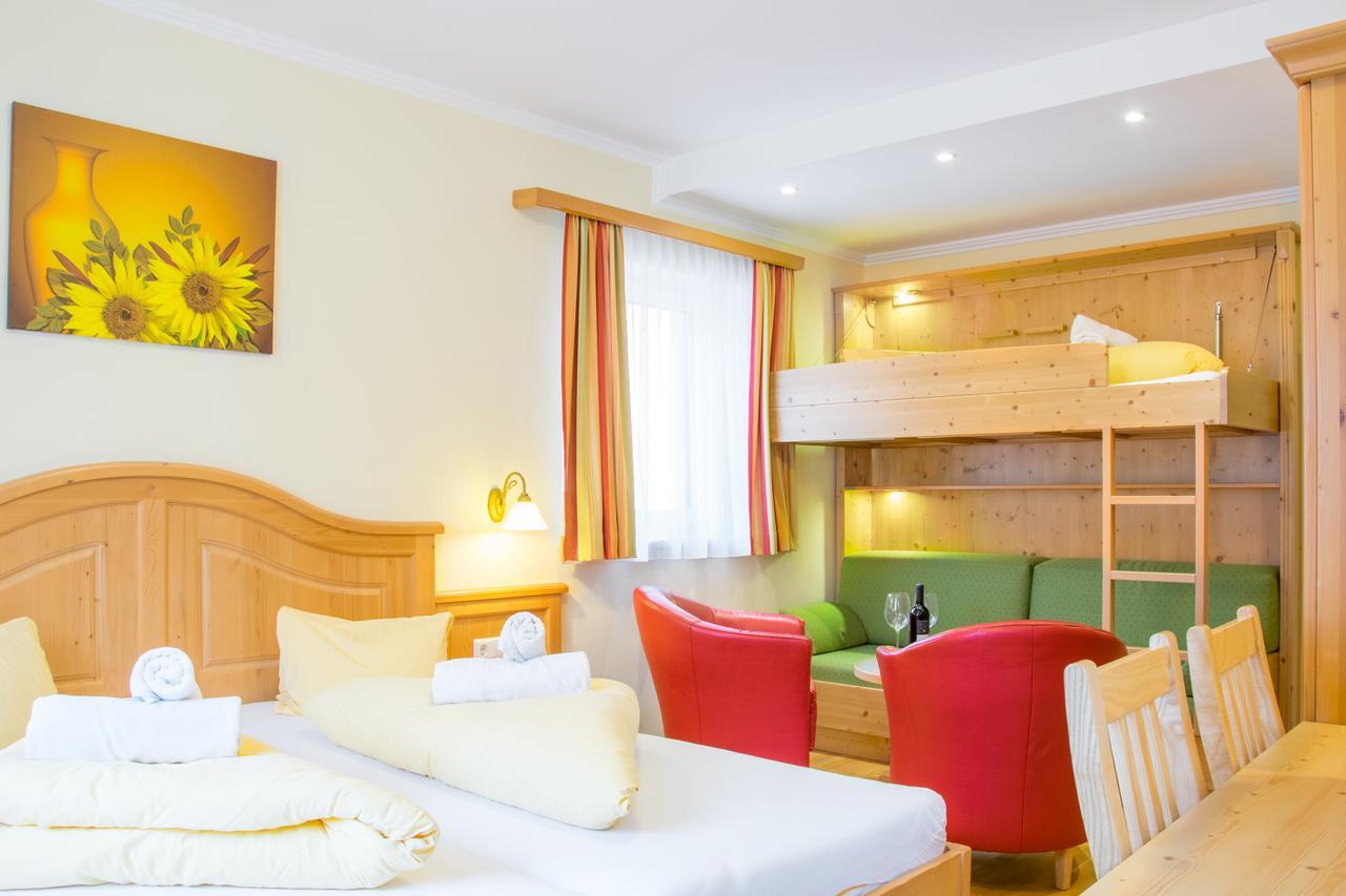 Hotel Gell Tweng Ngoại thất bức ảnh