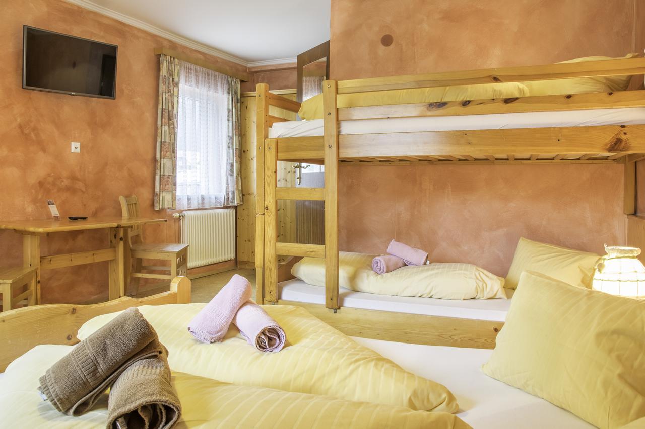 Hotel Gell Tweng Ngoại thất bức ảnh
