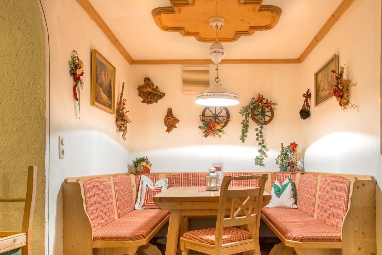 Hotel Gell Tweng Ngoại thất bức ảnh